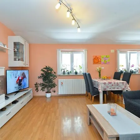Apartment Eda Pula