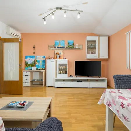 Apartman Eda Pula